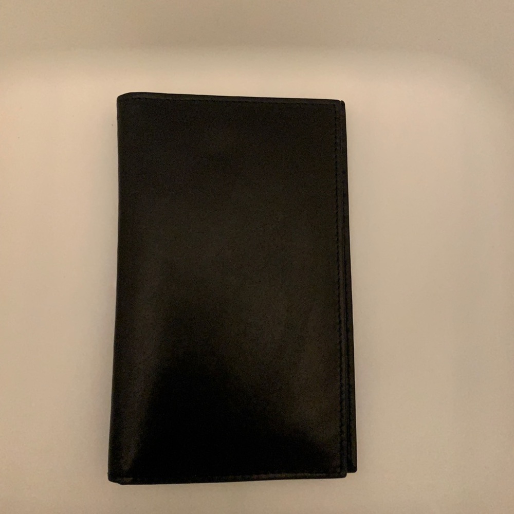 Leather OverFlow Wallet with 21 Card Slots!